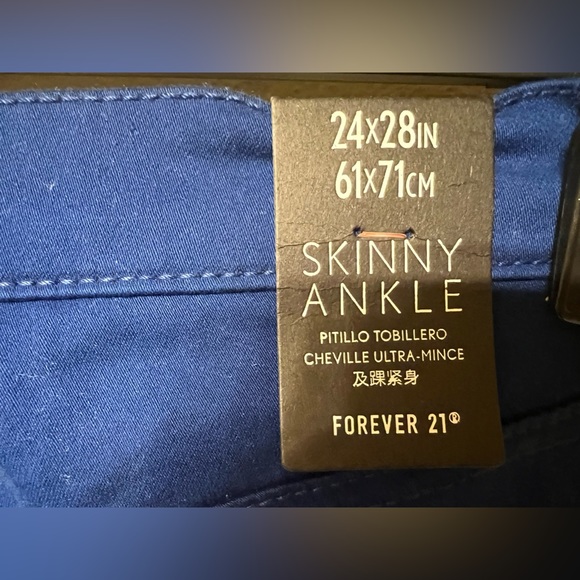 Forever 21 Skinny Pant Blue Size 24 NWT - Picture 4 of 5